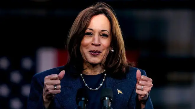 अमेरिका की उपराष्ट्रपति कमला हैरिस