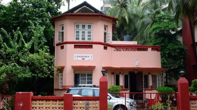 मुंबई में आर्ट डेको स्टाइल से बना हुआ एक बंगला