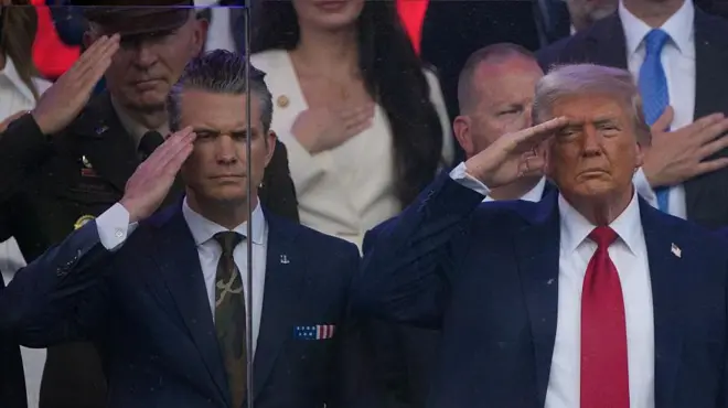 Глава Пентагона Пит Хегсет и президент США Дональд Трамп