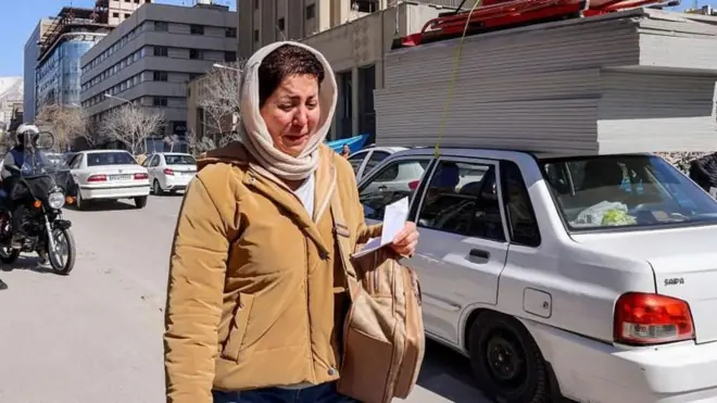 Тегеранда соккулар уланууда.