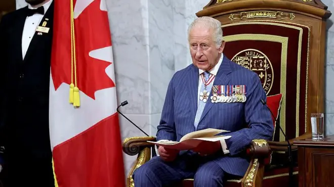 Carlos III durante su discurso en el Parlamento de Canadá.