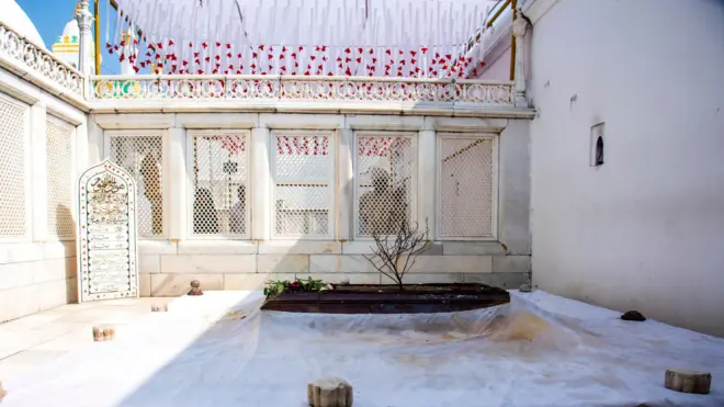 ఔరంగజేబు సమాధి