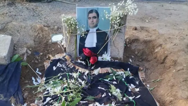 خاکسپاری خسرو علیکردی