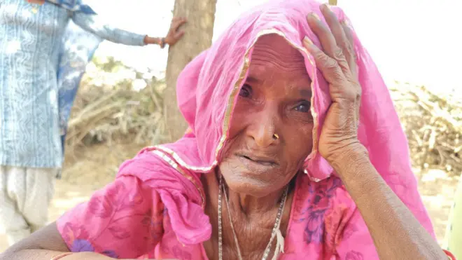 पीड़ित रामेश्वर की मां राधा देवी.