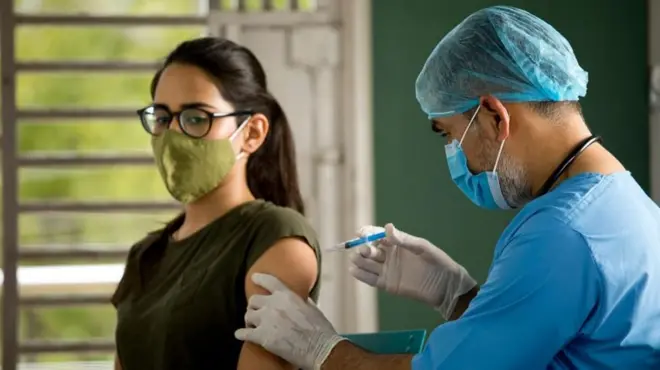 కరోనా టీకా 