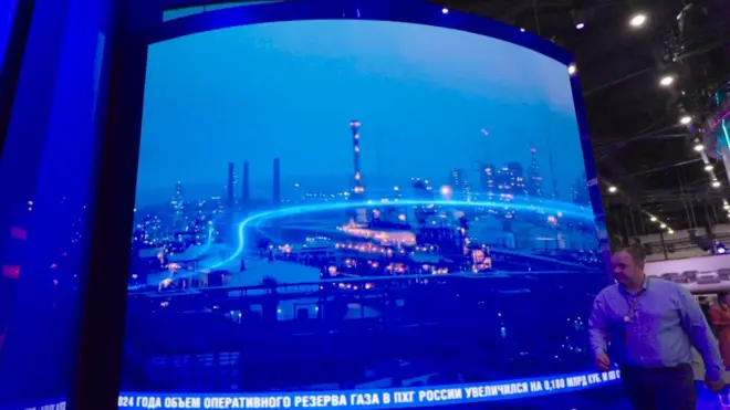 रूस की अर्थव्यवस्था लगातार बढ़ती जा रही है.