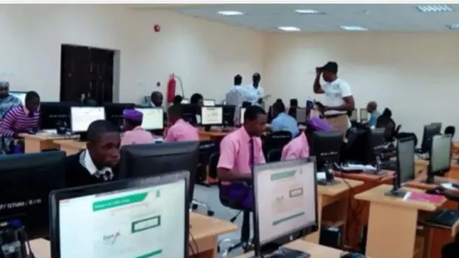 Awọn akẹkọọ to n se idanwo UTME