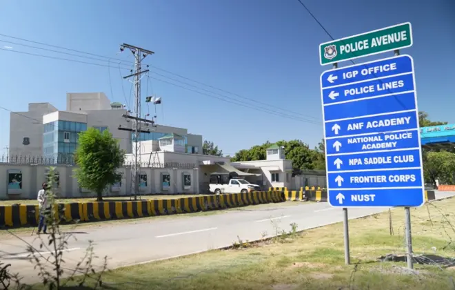 عمران خان، جیل