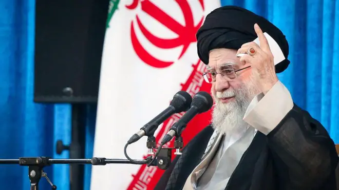 İran'ın dini lideri Ayetullah Ali Hamaney.