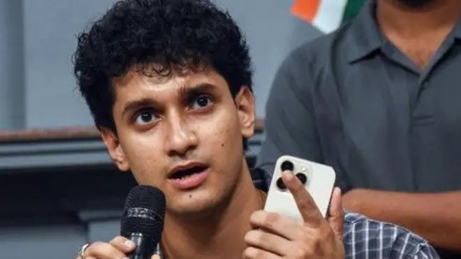 सौरव दास 