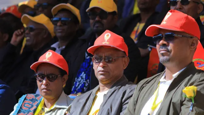 የህወሓት አመራሮች የሆኑት ፈትለወርቅ ገብረእግዚአብሔር፣ ደብረጽዮን ገብረሚካኤል እና አማኑኤል አሰፋ