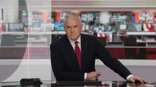 Хью Эдвардс