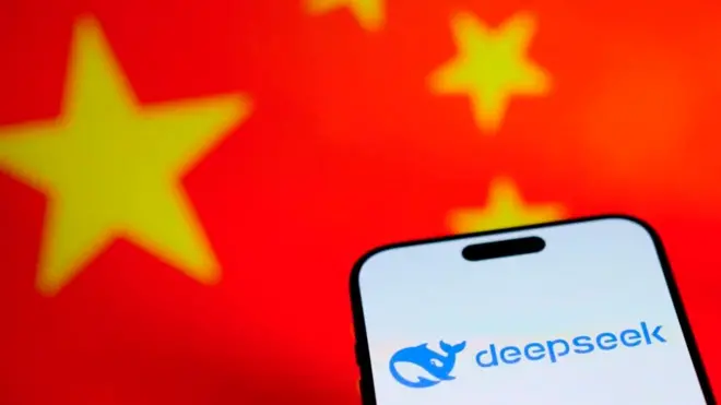 DeepSeek викликала справжній фурор у Кремнієвій долині, випередивши американських гравців ШІ-ринку