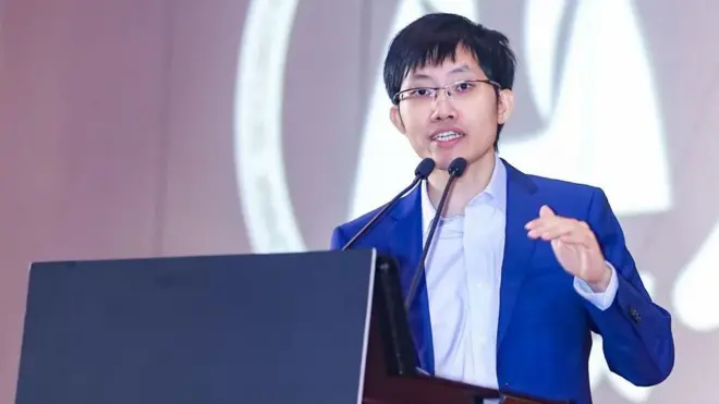 डीपसीकचे संस्थापक लिआंग वेनफेंग