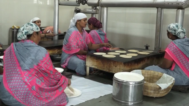 ఆహారం, మహారాష్ట్ర, విదర్భ, విద్యార్థులు, పాఠశాల