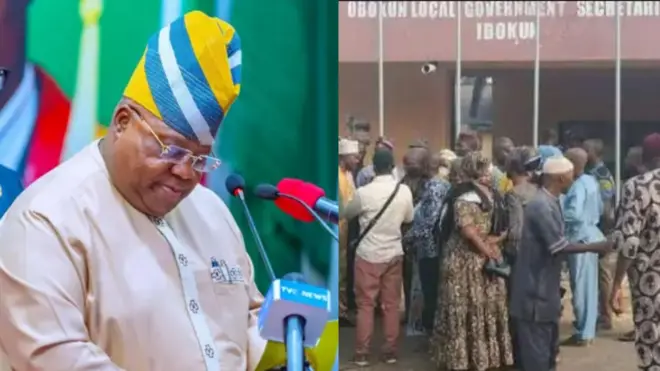 Gomina Ademola Adeleke wọ aṣọ buba, o si de fila si i, awọn oṣiṣẹ ijọba ibilẹ duro siwaju kansu Obokun