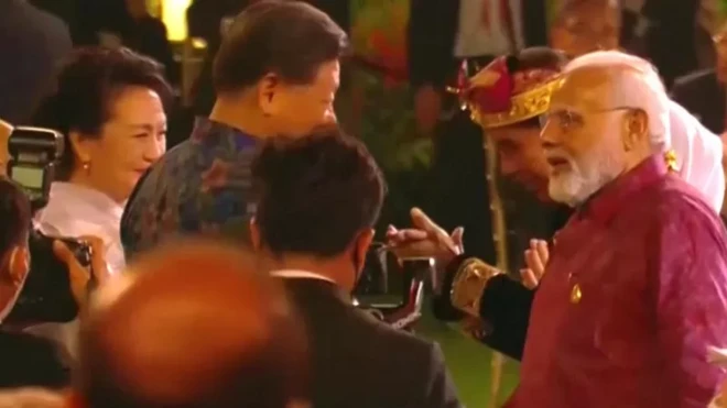 شی جن پنگ اور نریندر مودی 
