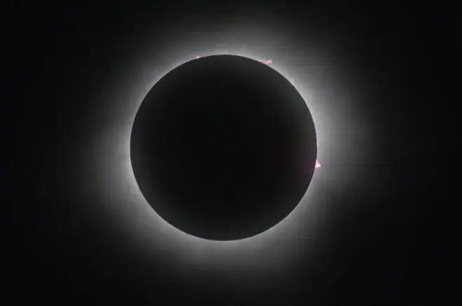 ሙሉ የፀሐይ ግርዶሽ