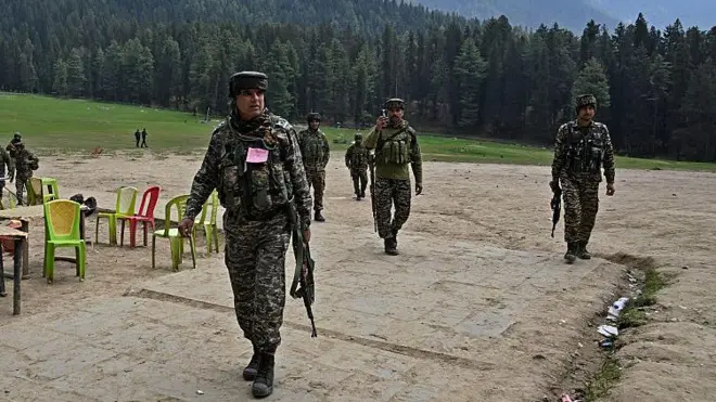 बैसरन घाटी में सुरक्षाबल