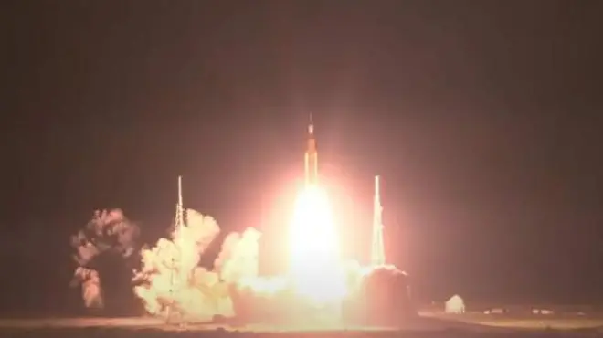 Artemis roketinin fırlatılış anı