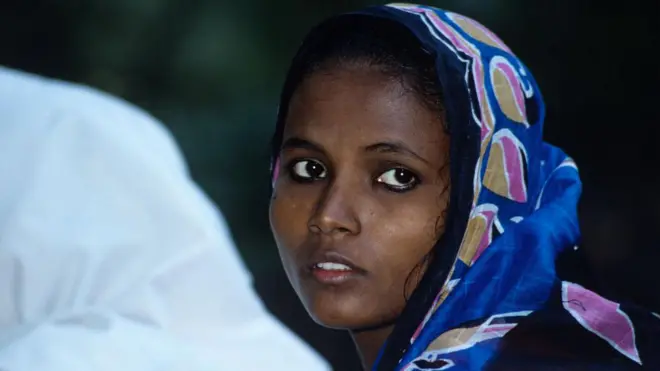 महिलाएं