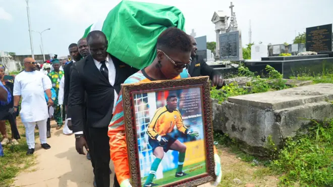 Peter Rufai making his final journey home