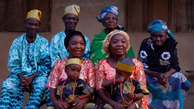 Four generations of twins
