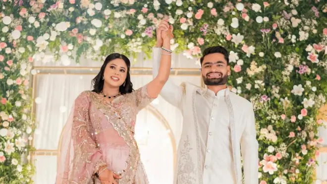 रिंकू सिंग आणि प्रिया सरोज