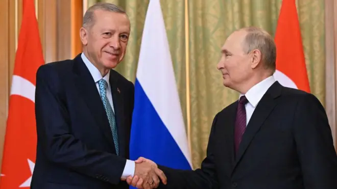 Erdogan junto a Putin en 2023.