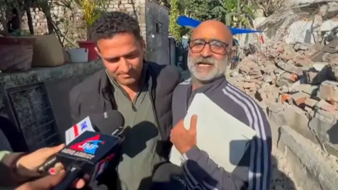 कुलदीप शर्मा और अरफ़ाज़