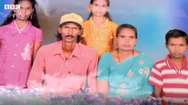 విజయ కుటుంబం