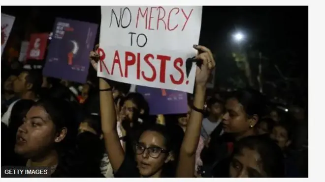 Aworan awọn obinrin to n ṣewọde tako ifipabanilopọ