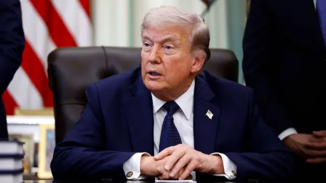 ABD Başkanı Donald Trump, Beyaz Saray'da İsrail ve Lübnan arasındaki ateşkesin uzatılmasıyla ilgili açıklama yapıyor