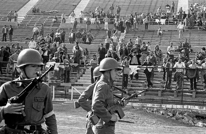 صورة الجلابية في المتحف تثير النقاش حول ملابس المصريين