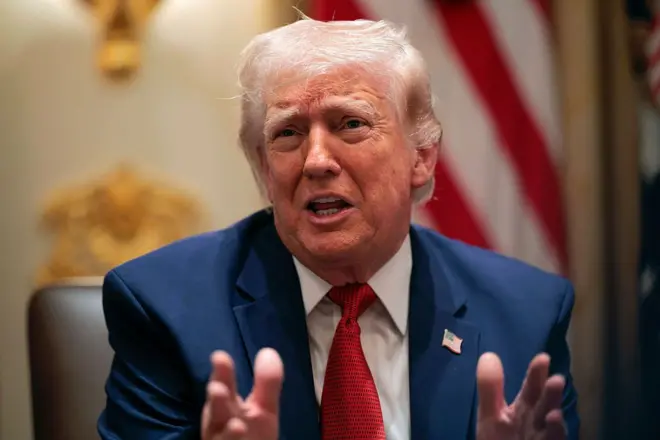 இரான் - அமெரிக்கா, இஸ்ரேல், அமெரிக்க அதிபர் டொனால்டு டிரம்ப்