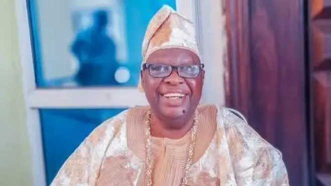 Ọba Falabi, Akire ti ilu Ikire.