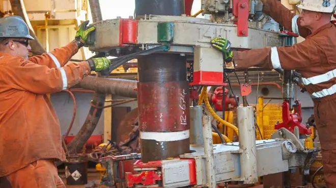 Howlaha shirkada shidaalka Liberty