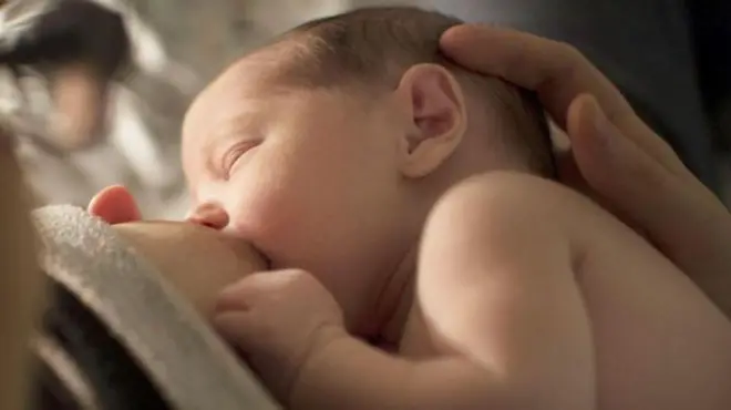 బిడ్డకు పాలివ్వడం