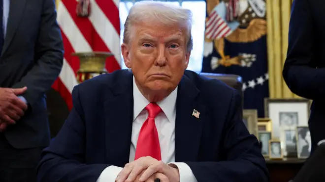 الرئيس الأمريكي دونالد ترامب.