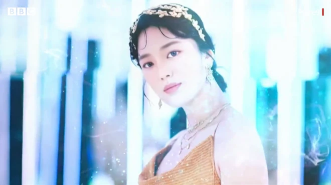 ヴァーチャルアイドル