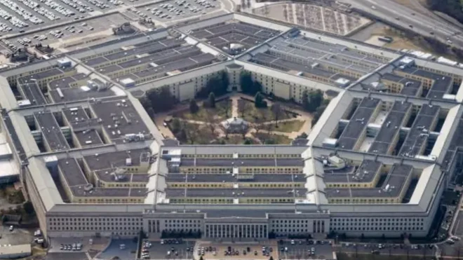  بر اساس «راهبرد جدید دفاع ملی» پنتاگون، انتظار می‌رود ایالات متحده حمایت «محدودتری» از متحدان خود ارائه کند و در تغییری مهم براساس این راهبرد تازه در اولویت‌های امنیتی این کشور، اکنون امنیت خاک اصلی آمریکا و نیم‌کره غربی و- نه چین - نگرانی اصلی است