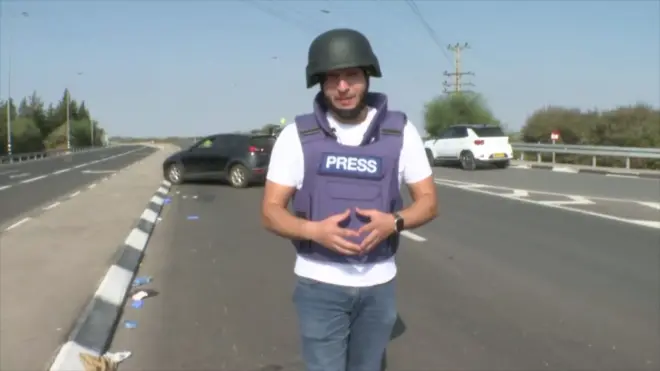 مراسل بي بي سي نيوز ينقل أجواء التوتر من غلاف قطاع غزة