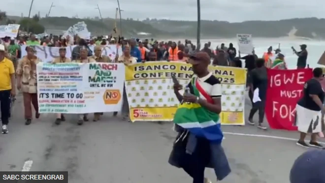 Àwọn èèyàn tó ń ṣe ìfẹ̀hónúhàn 