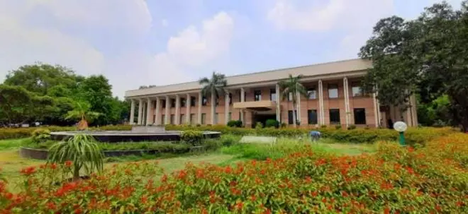 ډیلي کې افغان سفارت