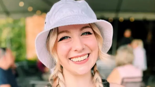 Abby Zwerner yarashwe n'umunyeshuri we bari mu ishuri