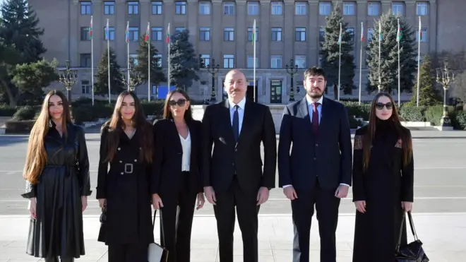 İlham Əliyev, Azərbaycan, prezident, növbədənkənar seçkilər