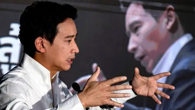 พิธา ลิ้มเจริญรัตน์ ระบุว่า การแถลงข่าวในวันนี้ “ไม่มีเจตนากดดันศาลหรือชี้นำสังคมแต่อย่างใด” 