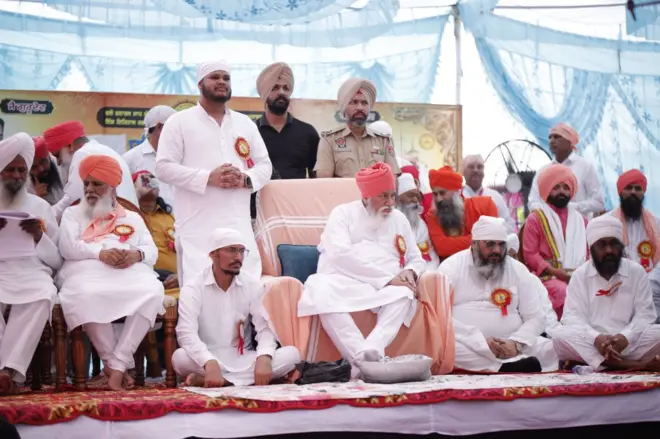 ਰਵਿਦਾਸੀਆ ਭਾਈਚਾਰੇ ਦੇ ਲੋਕ