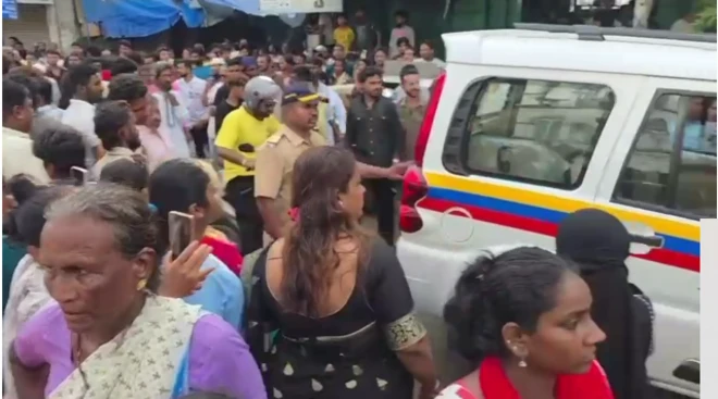 मुंबईत 8 वर्षांच्या चिमुकलीवर लैंगिक अत्याचार (प्रातिनिधिक छायाचित्र)