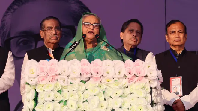 শুক্রবার বরিশালের নির্বাচনী জনসভায় শেখ হাসিনা